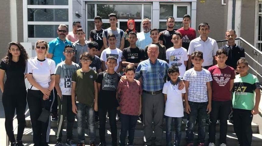 Filistinli Sporcular Develi Kaymakamı Duru&rsquo;yu Makamında Ziyaret Etti