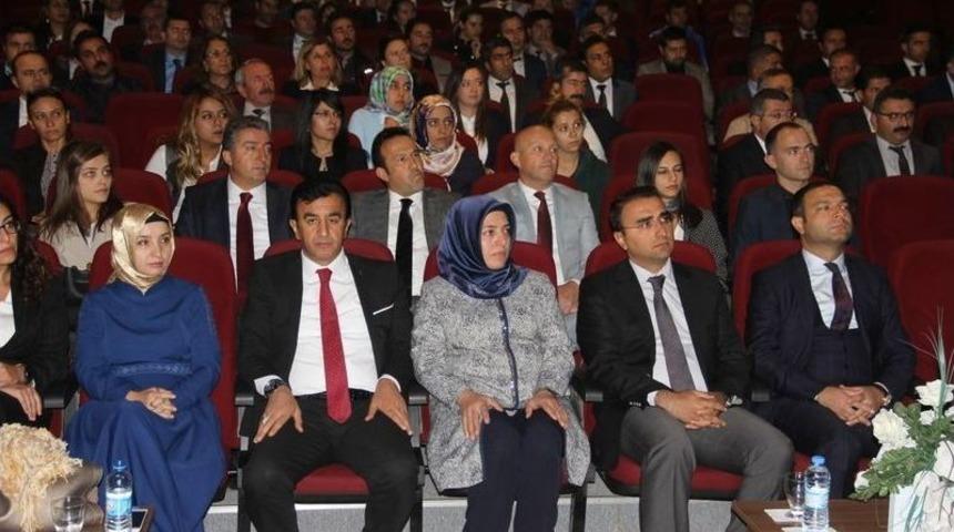 Van&rsquo;da 93 Okula "beyaz Bayrak" Ve 32 Okula "beslenme Dostu Okul" Sertifikası Verildi