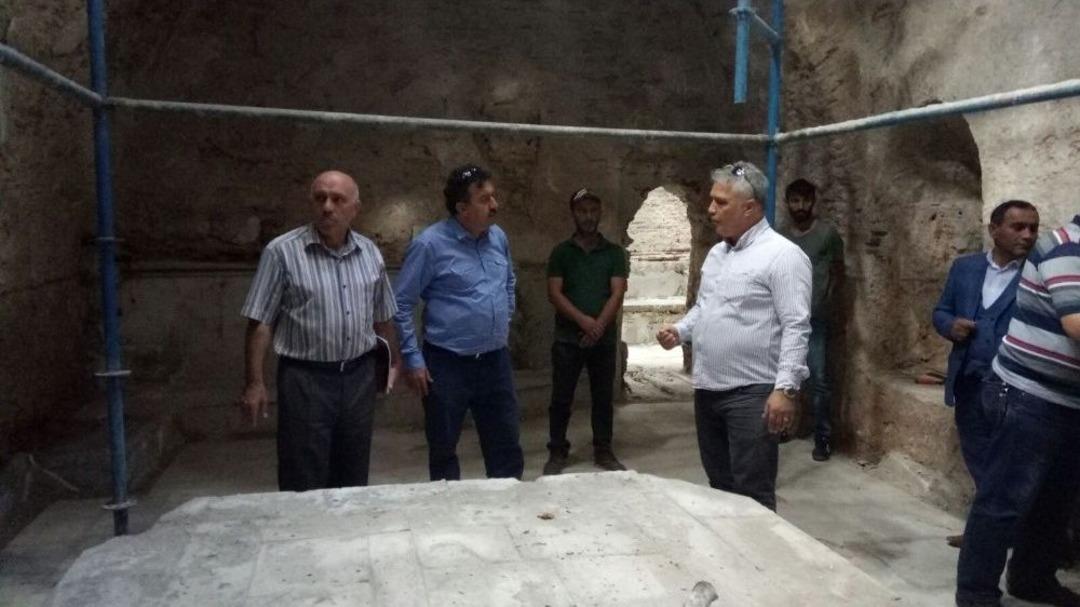 K&uuml;tahya&rsquo;da 450 Yıllık Tarihi Lala H&uuml;seyin Paşa Hamamı, Eski İhtişamına Yeniden Kavuşuyor