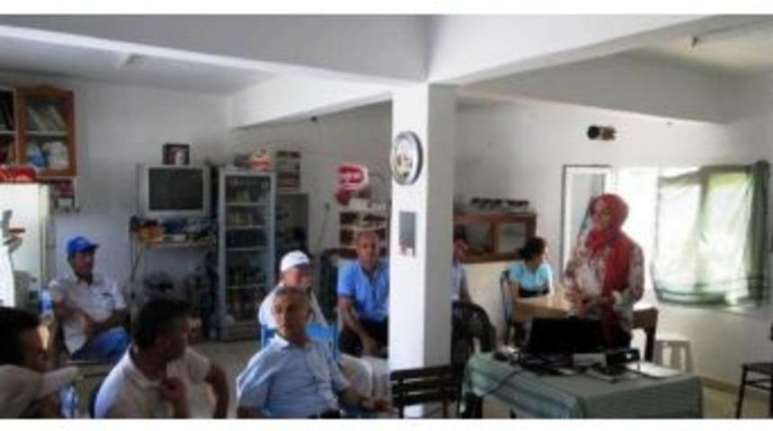 Çiftçiler Domates Güvesi Hakkında Bilgilendirildi