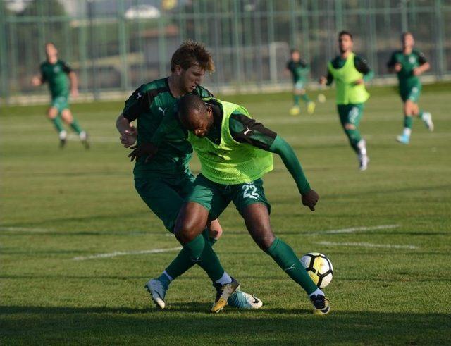 Bursaspor’da Hazırlıklar Sürüyor