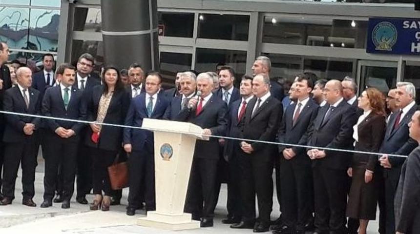 Başbakan Binali Yıldırım, &Ccedil;anakkale'de