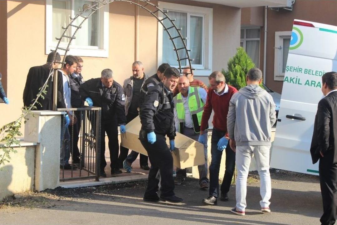 Cinnet Getiren Koca Dehşet Sa&ccedil;tı