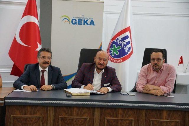 Ayto Vakıf Üniversitesi İçin İlk Adımı Attı