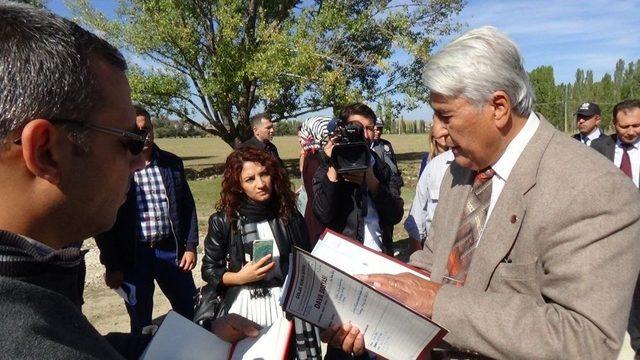 Balta, Tırpan Ve Tarım Aletleriyle Eylem Yapan K&ouml;yl&uuml;ler M&uuml;ze İnşaatının Durdurulması İ&ccedil;in İptal Davası A&ccedil;tı 1