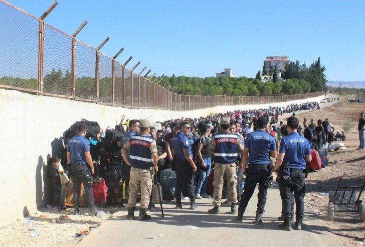 13 Bin Suriyeli Bayram İçin Gitti G1