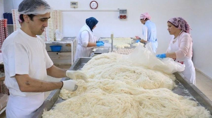 Yeni Pişmaniye Ustalarını Ko-mek Yetiştirecek