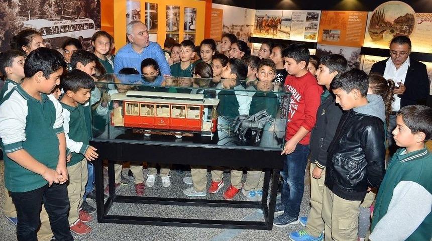 Apikam&rsquo;dan Miniklere &Ouml;zel Program