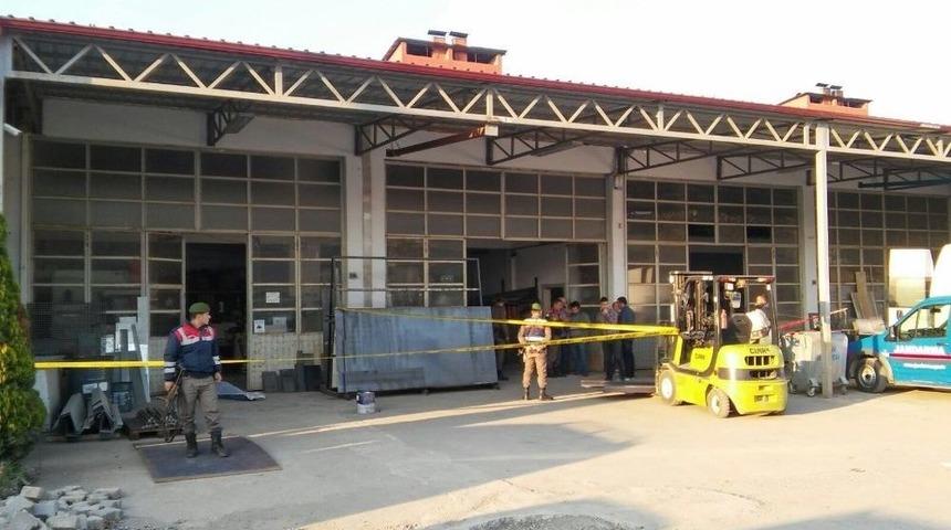 Sanayi Sitesinde Silahlı Kavga: 1 &Ouml;l&uuml;