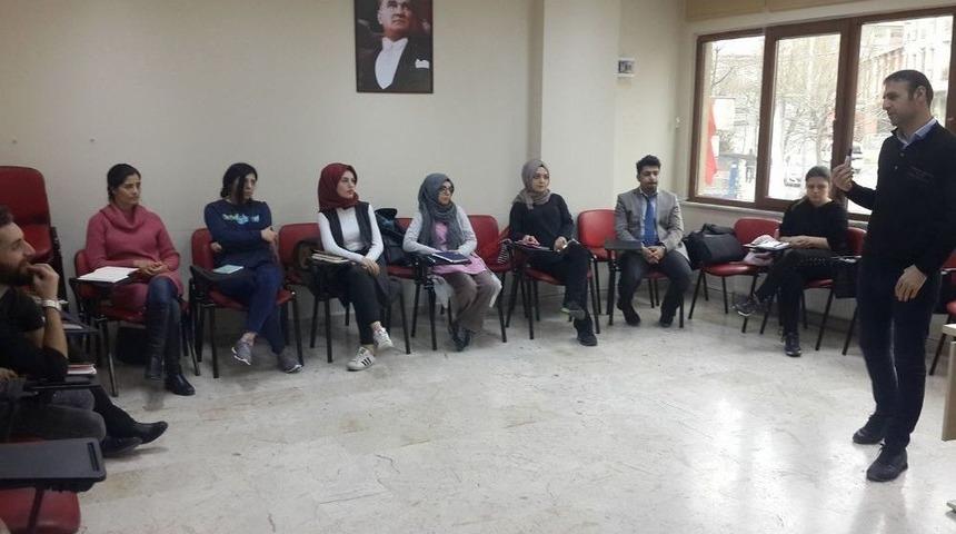 Avcılar Belediyesi&rsquo;nden İşsiz Vatandaşlara Eğitim