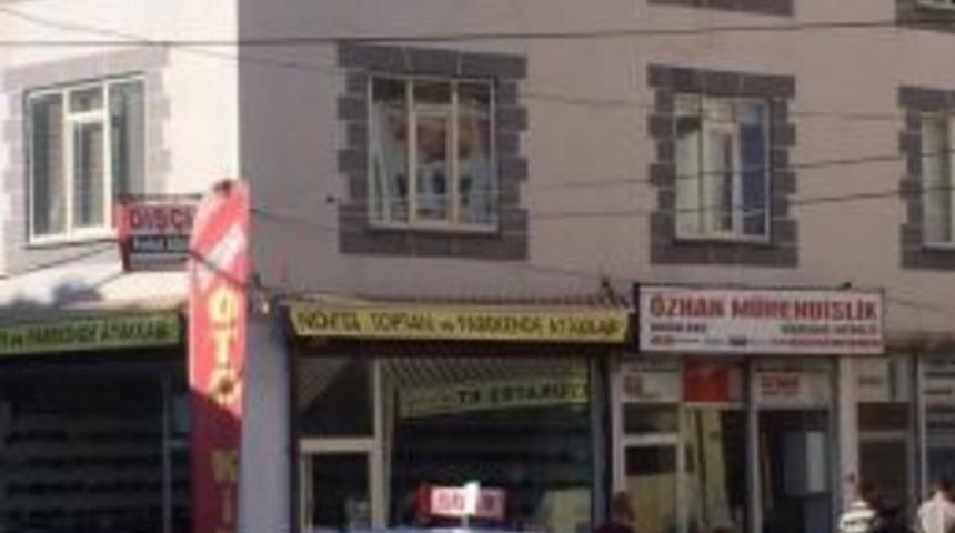 Alevlerin İş Yerini Sardığı Anlar Kamerada