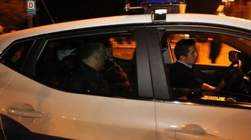 Beşiktaş'ta, Baba Oğlunu Vurdu