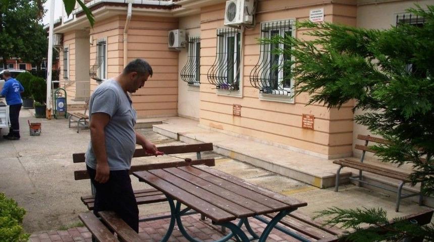 Kartepe’de Kurumlara Destek