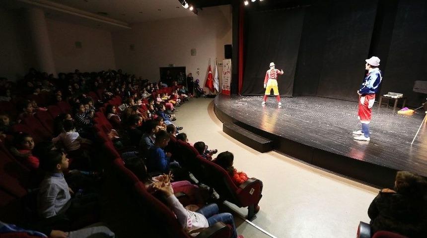 Konak&rsquo;ta Karne Şenliği Başlıyor