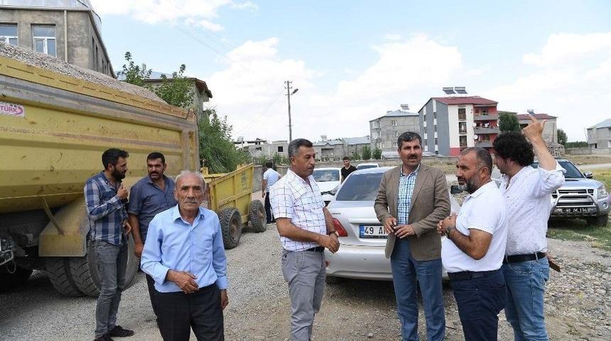 S&uuml;tl&uuml;ce Mahallesi&rsquo;nde 8 Kilometrelik Sathi Asfalt Kaplama &Ccedil;alışması