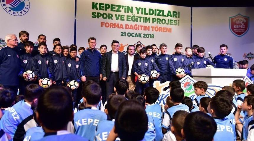 Kepez&rsquo;den Futbola 685 Yıldız Adayı