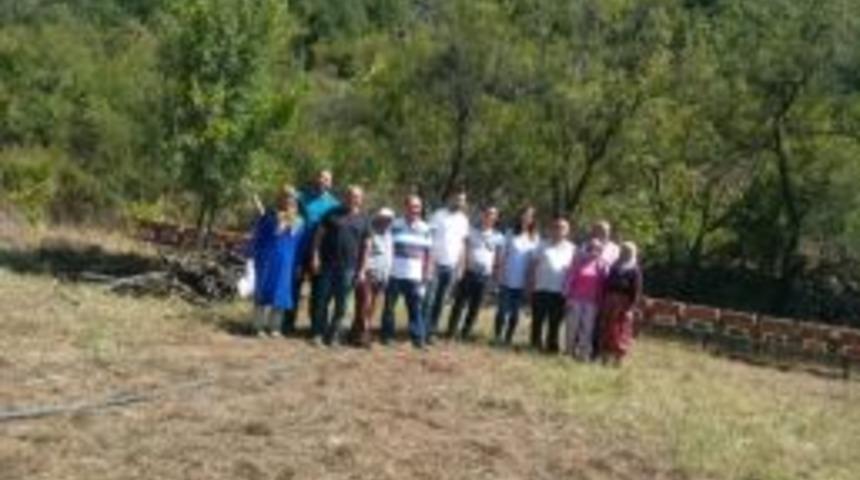 Gen&ccedil; Kadın &Ccedil;ift&ccedil;iye Arılı Arı Kovanı