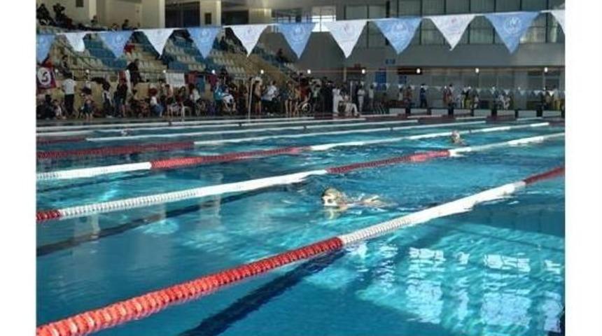 &Ouml;zel Sporculardan Bir &Ouml;zel Başarı Daha