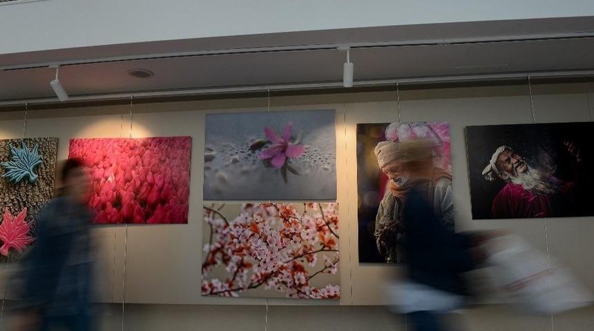 Meme Kanserine Karşı &rsquo;pembe Mutluluk&rsquo;