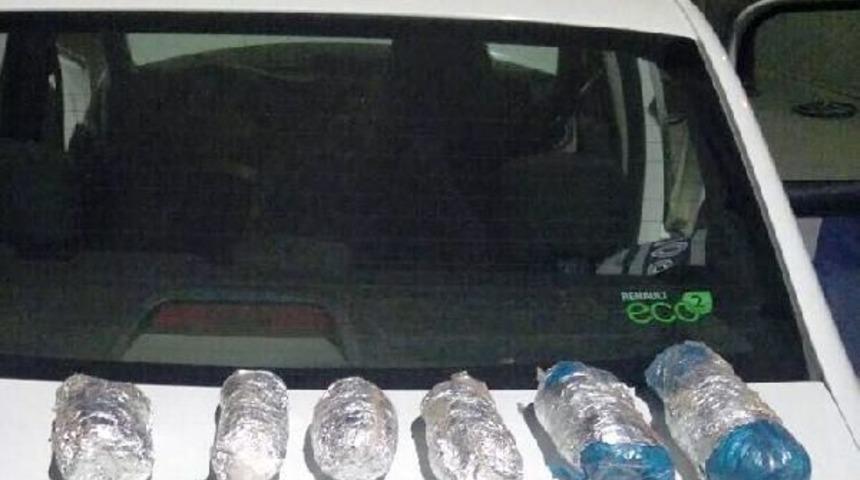 Gaziantep'te, Otomobilde Uyuşturucuya G&ouml;zaltı