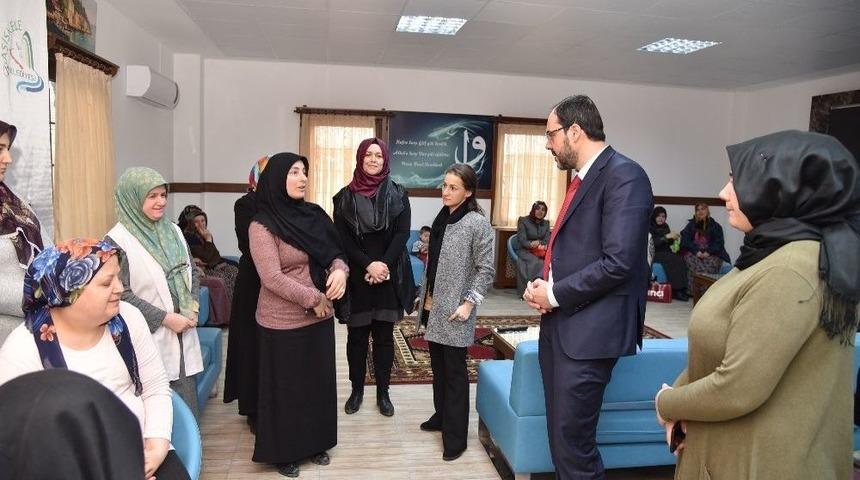 Vezir&ccedil;iftliği Semt Konağı Halktan Yoğun İlgi G&ouml;r&uuml;yor