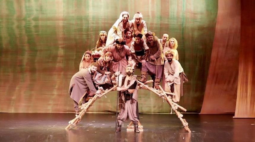 Adt 4 Ekim&rsquo;de Sahne A&ccedil;ıyor