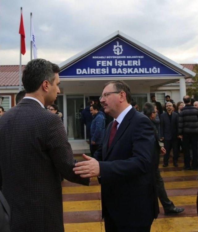 Genel Sekreter Bayram, Yapımı Devam Eden Kongre Merkezini İnceledi