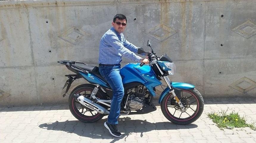 &Ccedil;alınana Motosikletini Bulana 1000 Tl &Ouml;d&uuml;l Verecek