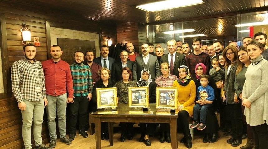 Rize Gen&ccedil;lik Merkezi Yıldızları Topladı