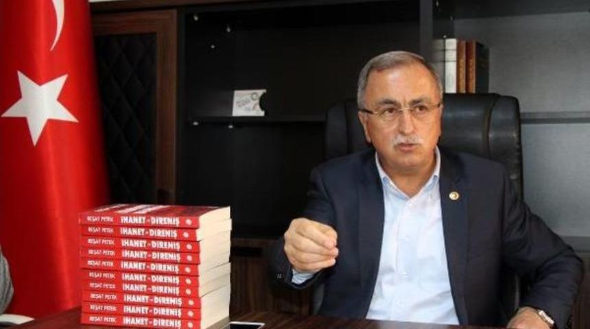 Ak Partili Petek'ten 'ihanet Ve Direniş' Adlı 15 Temmuz Kitabı