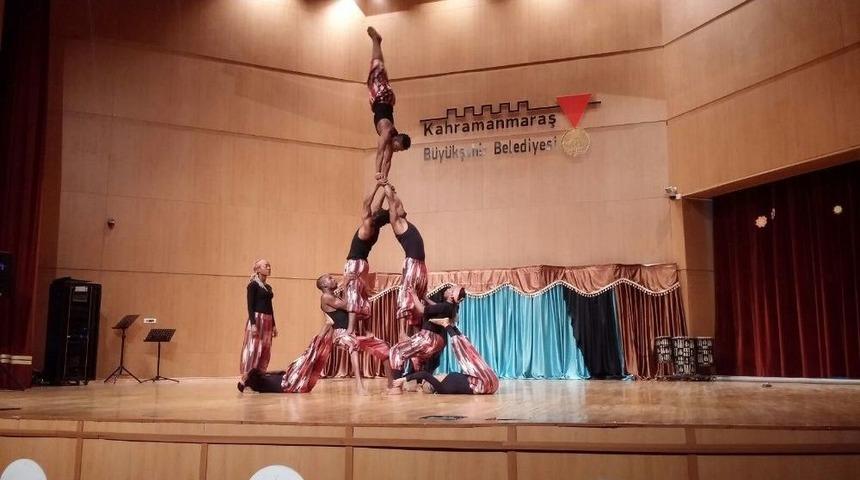 B&uuml;y&uuml;kşehir&rsquo;den &Ccedil;ocuklara Karne Hediyesi