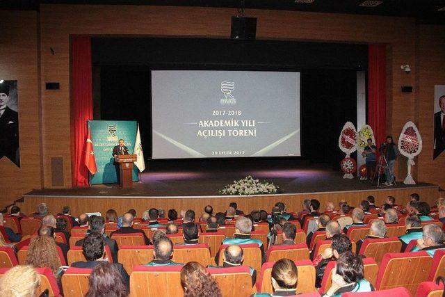 Gençlik Ve Spor Bakanı Osman Aşkın Bak, Recep Tayyip Erdoğan Üniversitesi Akademik Yıl Açılışına Katıldı