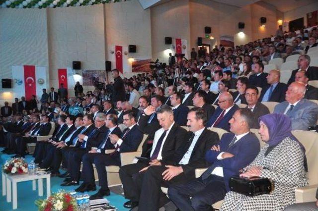 Bakan Eroğlu, Bitlis'te 5 Projenin Toplu Açılışını Yaptı