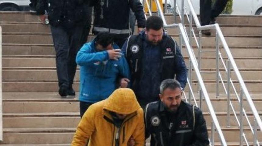 Fet&ouml;&rsquo;c&uuml;leri Tekneyle Ka&ccedil;ıran Şebeke &Ccedil;&ouml;kertildi