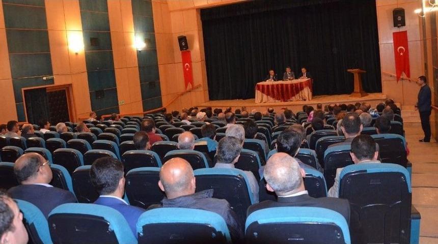 Tatvan&rsquo;da &ldquo;genel G&uuml;venlik Ve Okul G&uuml;venliği&rdquo; Toplantısı D&uuml;zenlendi