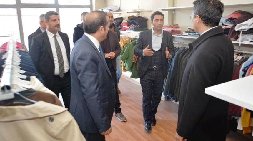 Alkan Ve Toltar&rsquo;dan Yardım Evine Ziyaret