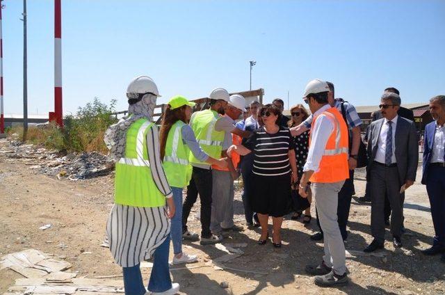 Dhmi Genel Müdürü Ocak, Muş Havalimanındaki Çalışmayı İnceledi