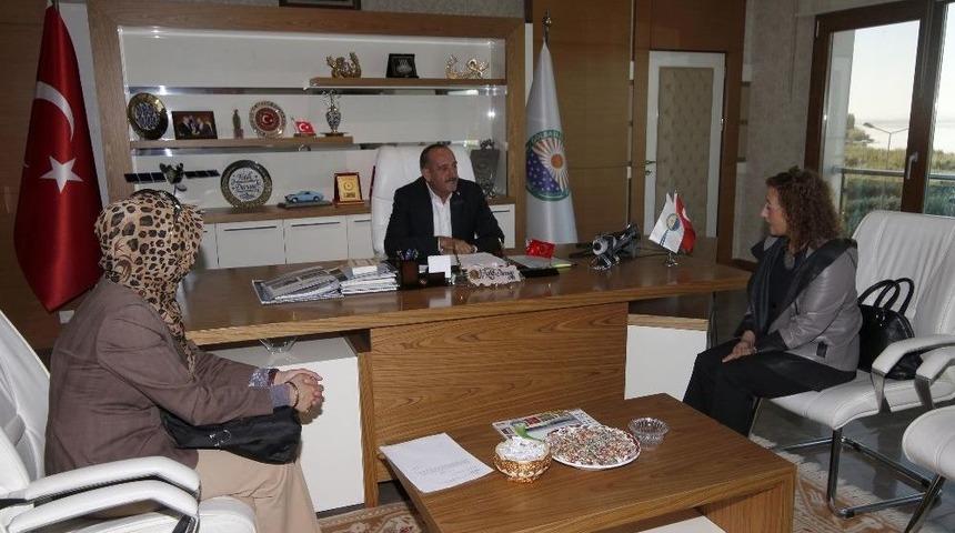 Başkan Duruay &rsquo;halk G&uuml;n&uuml;&rsquo;nde Vatandaşları Dinledi