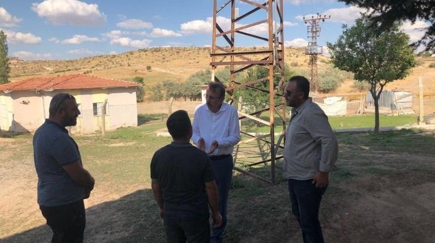 Belediye Başkanı Se&ccedil;en, İ&ccedil;me Suyu Şebeke &Ccedil;alışmalarını Yerinde İnceledi