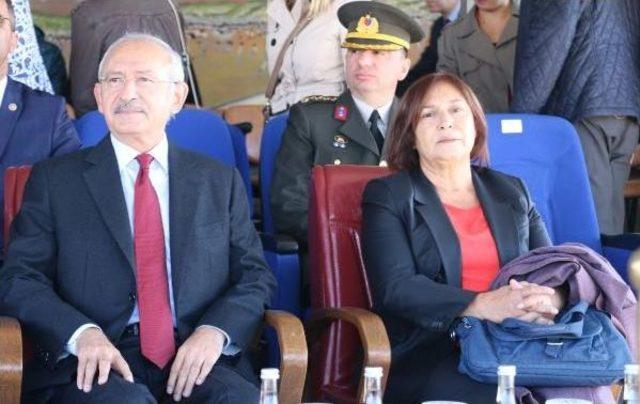 Chp Lideri Kılıçdaroğlu, Oğlunun Yemin Törenine Katıldı