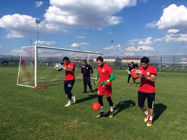 Salihli Belediyespor’un Afyon Kampı Başladı