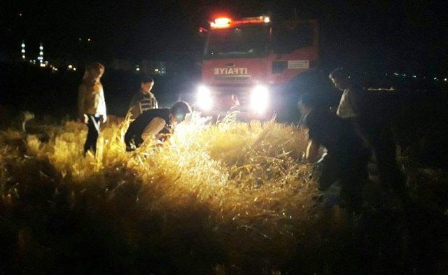 Su Kuyusuna D&uuml;şen Ke&ccedil;iyi İtfaiye Kurtardı 2