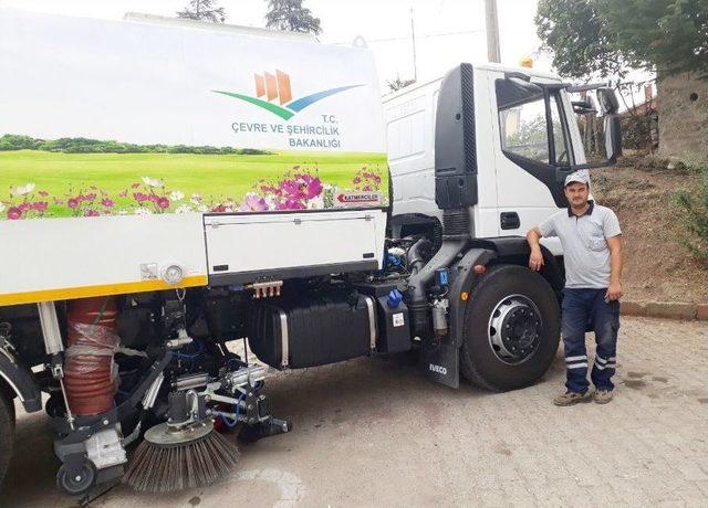 Balıköy Belediyesi Yol Süpürme Aracı Aldı