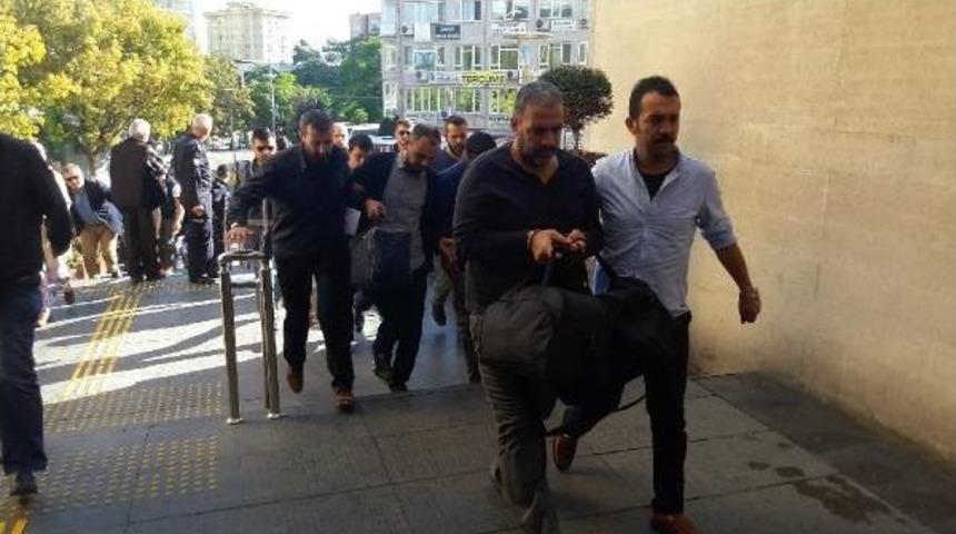 Bursa'da 17 Fet&ouml; Ş&uuml;phelisi Adliyeye Sevk Edildi