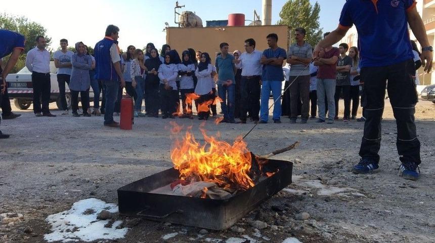 Hastanesi Personeline Yangın Eğitimi
