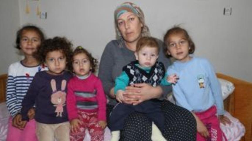 5 &Ccedil;ocuğuyla Hayata Tutunmaya &Ccedil;alışıyor