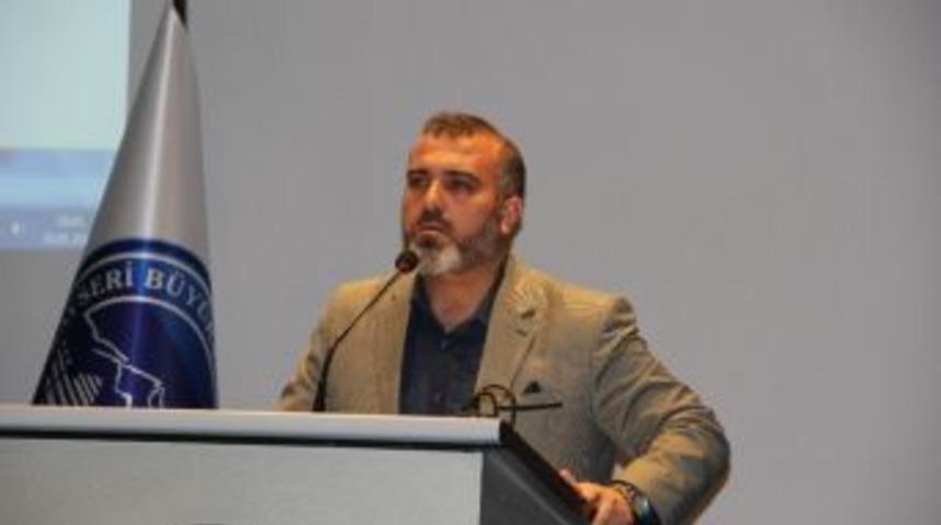 Eğitimci Yazar Hacı Sarı, &ldquo;başarı Değerlendirmesinde &Ouml;l&ccedil;&uuml;l&uuml; Olunmalıdır&rdquo;