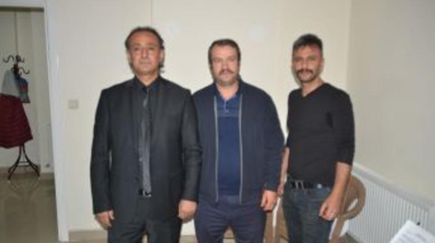 Banazı K&uuml;lt&uuml;r Sanat Korosunda M&uuml;zik Kursları Başladı