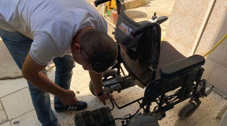 Yunusemre Belediyesinden Engelli Vatandaşlara Tekerlekli Sandalye