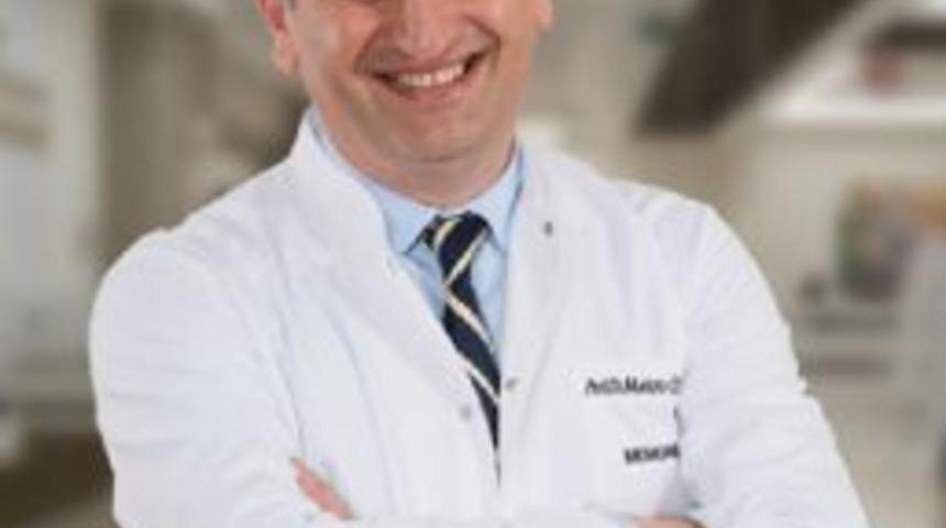 &ldquo;Meme Kanserinde Erken Tanı I&ccedil;in Her Ay Ayna Karşısında 5 Dakika&rdquo;